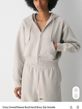 Aritzia Cozy Sweatfleece Boxy Zip Hoodie in Light Beige